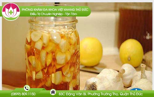 Cách dùng rượu tỏi chữa bệnh trĩ