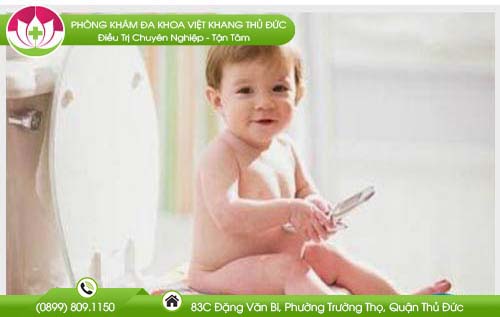 Khi trẻ em bị bệnh trĩ phải làm sao?