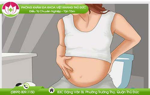 Phụ nữ mang thai đi cầu ra phân đen có phải bệnh trĩ?